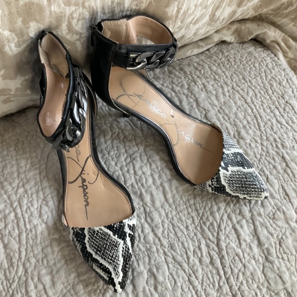 Animal Print Heels - Picture 2 of 3